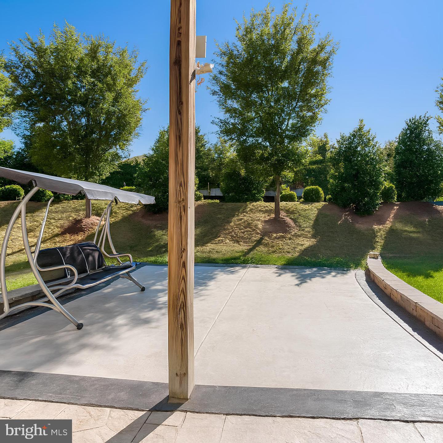 21493 WILLOW BREEZE SQ, ASHBURN, Virginia 20147, 3 Bedrooms Bedrooms, ,3 BathroomsBathrooms,Residential,For sale,21493 WILLOW BREEZE SQ,VALO2104794 MLS # VALO2104794