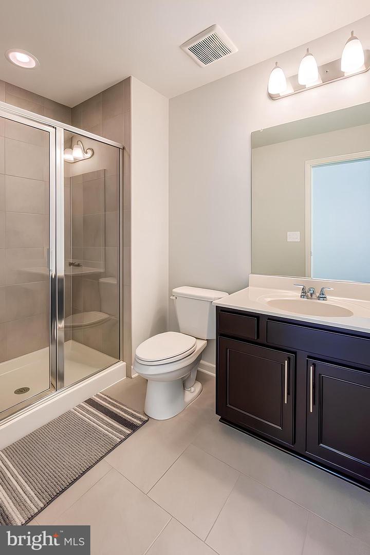 21493 WILLOW BREEZE SQ, ASHBURN, Virginia 20147, 3 Bedrooms Bedrooms, ,3 BathroomsBathrooms,Residential,For sale,21493 WILLOW BREEZE SQ,VALO2104794 MLS # VALO2104794