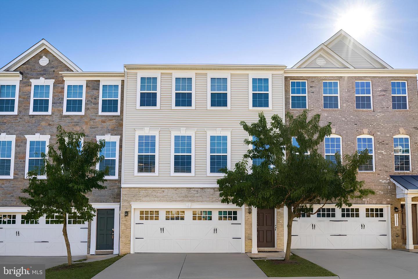 21493 WILLOW BREEZE SQ, ASHBURN, Virginia 20147, 3 Bedrooms Bedrooms, ,3 BathroomsBathrooms,Residential,For sale,21493 WILLOW BREEZE SQ,VALO2104794 MLS # VALO2104794