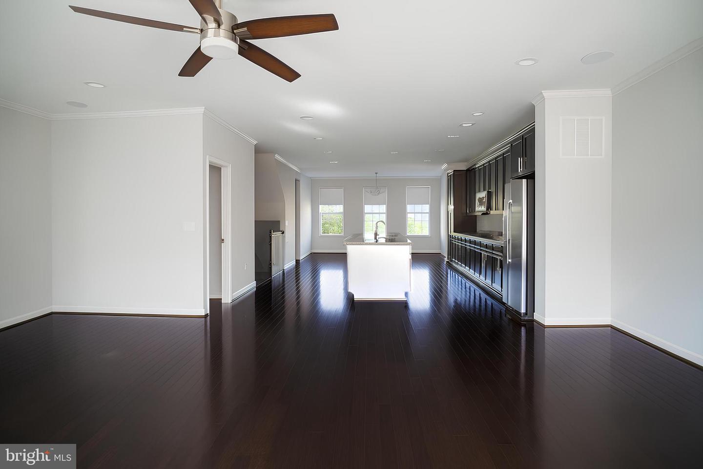 21493 WILLOW BREEZE SQ, ASHBURN, Virginia 20147, 3 Bedrooms Bedrooms, ,3 BathroomsBathrooms,Residential,For sale,21493 WILLOW BREEZE SQ,VALO2104794 MLS # VALO2104794