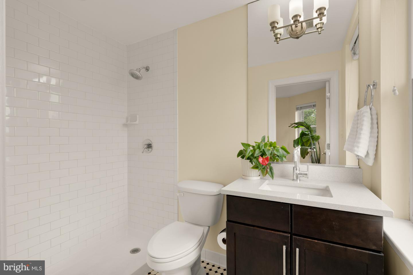 4800 GEORGIA AVE NW #301, WASHINGTON, District Of Columbia 20011, 2 Bedrooms Bedrooms, ,2 BathroomsBathrooms,Residential,For sale,4800 GEORGIA AVE NW #301,DCDC2215688 MLS # DCDC2215688