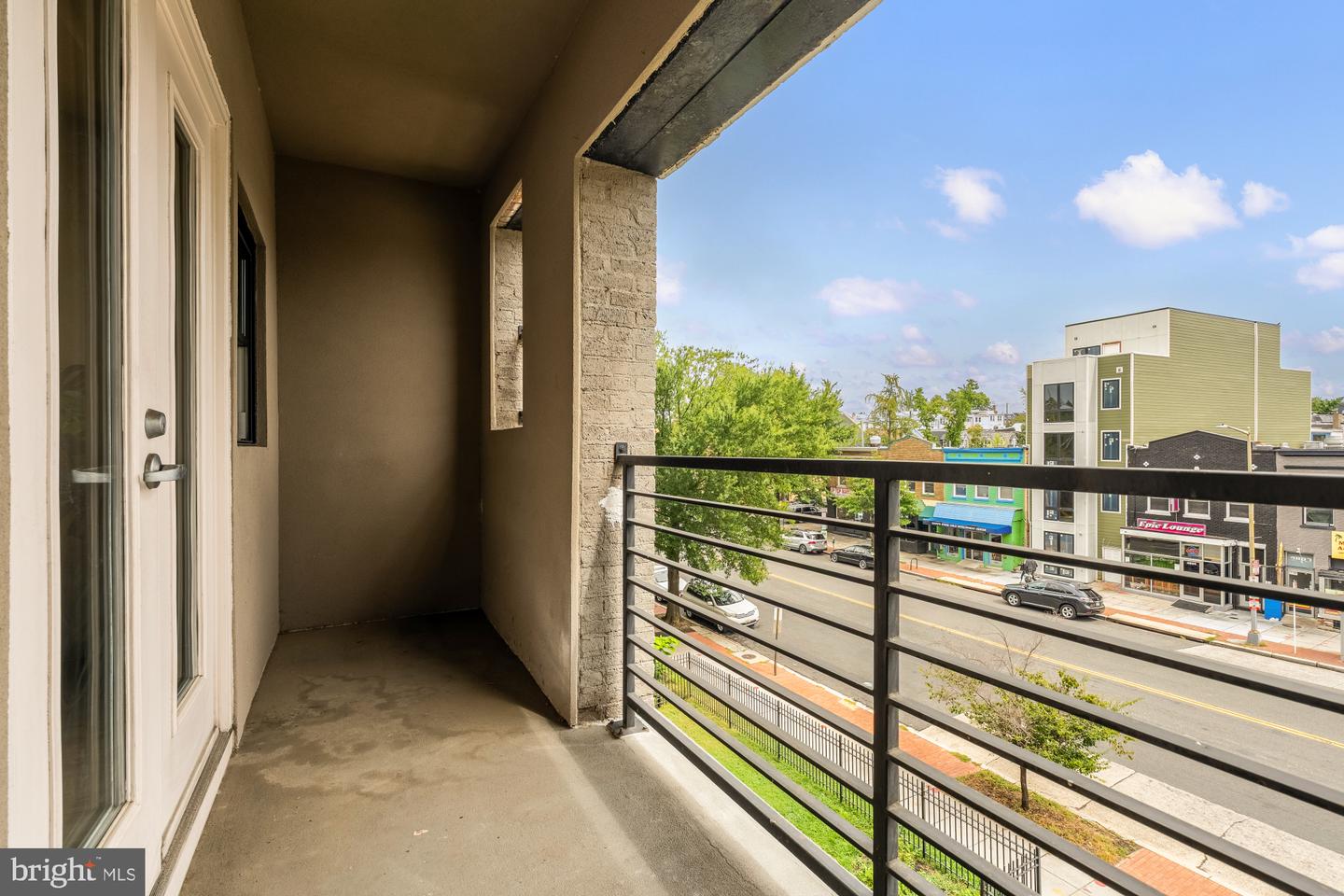 4800 GEORGIA AVE NW #301, WASHINGTON, District Of Columbia 20011, 2 Bedrooms Bedrooms, ,2 BathroomsBathrooms,Residential,For sale,4800 GEORGIA AVE NW #301,DCDC2215688 MLS # DCDC2215688