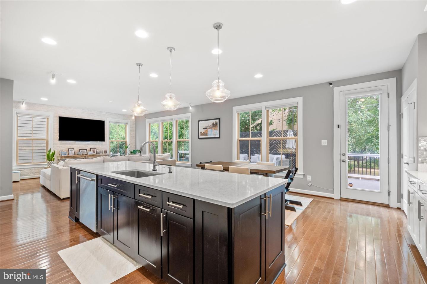 9091 BEAR BRANCH PL, FAIRFAX, Virginia 22031, 5 Bedrooms Bedrooms, ,5 BathroomsBathrooms,Residential,For sale,9091 BEAR BRANCH PL,VAFX2262778 MLS # VAFX2262778