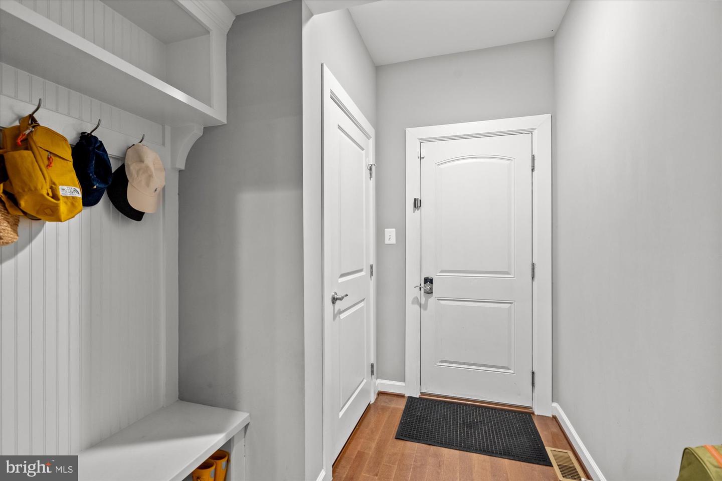 9091 BEAR BRANCH PL, FAIRFAX, Virginia 22031, 5 Bedrooms Bedrooms, ,5 BathroomsBathrooms,Residential,For sale,9091 BEAR BRANCH PL,VAFX2262778 MLS # VAFX2262778