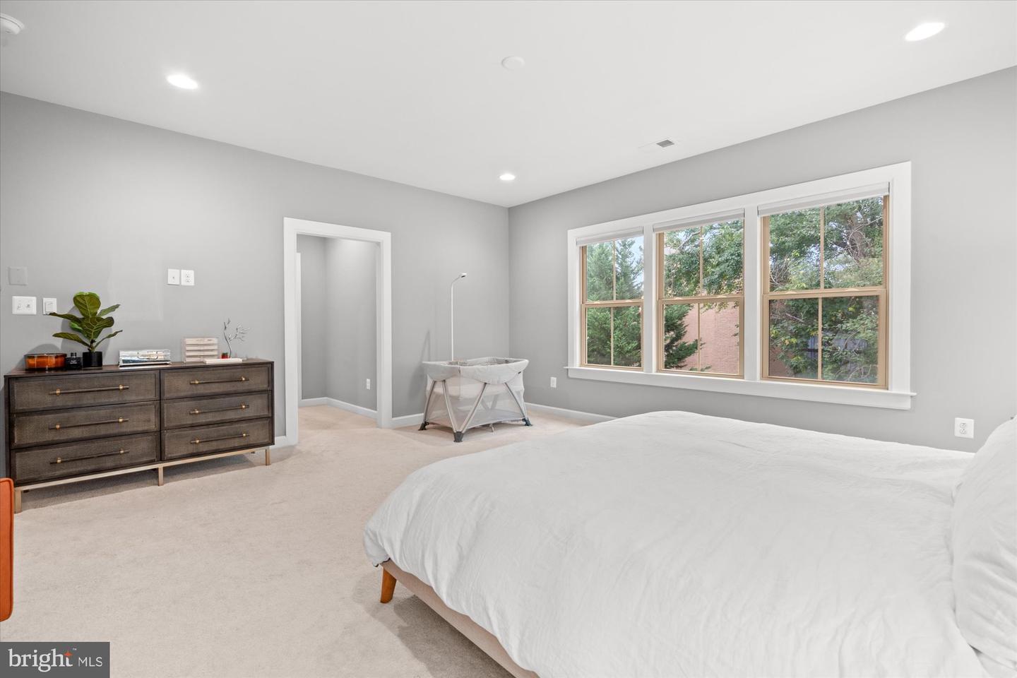 9091 BEAR BRANCH PL, FAIRFAX, Virginia 22031, 5 Bedrooms Bedrooms, ,5 BathroomsBathrooms,Residential,For sale,9091 BEAR BRANCH PL,VAFX2262778 MLS # VAFX2262778