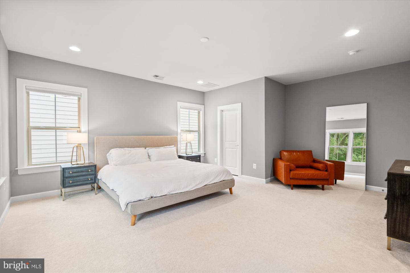 9091 BEAR BRANCH PL, FAIRFAX, Virginia 22031, 5 Bedrooms Bedrooms, ,5 BathroomsBathrooms,Residential,For sale,9091 BEAR BRANCH PL,VAFX2262778 MLS # VAFX2262778