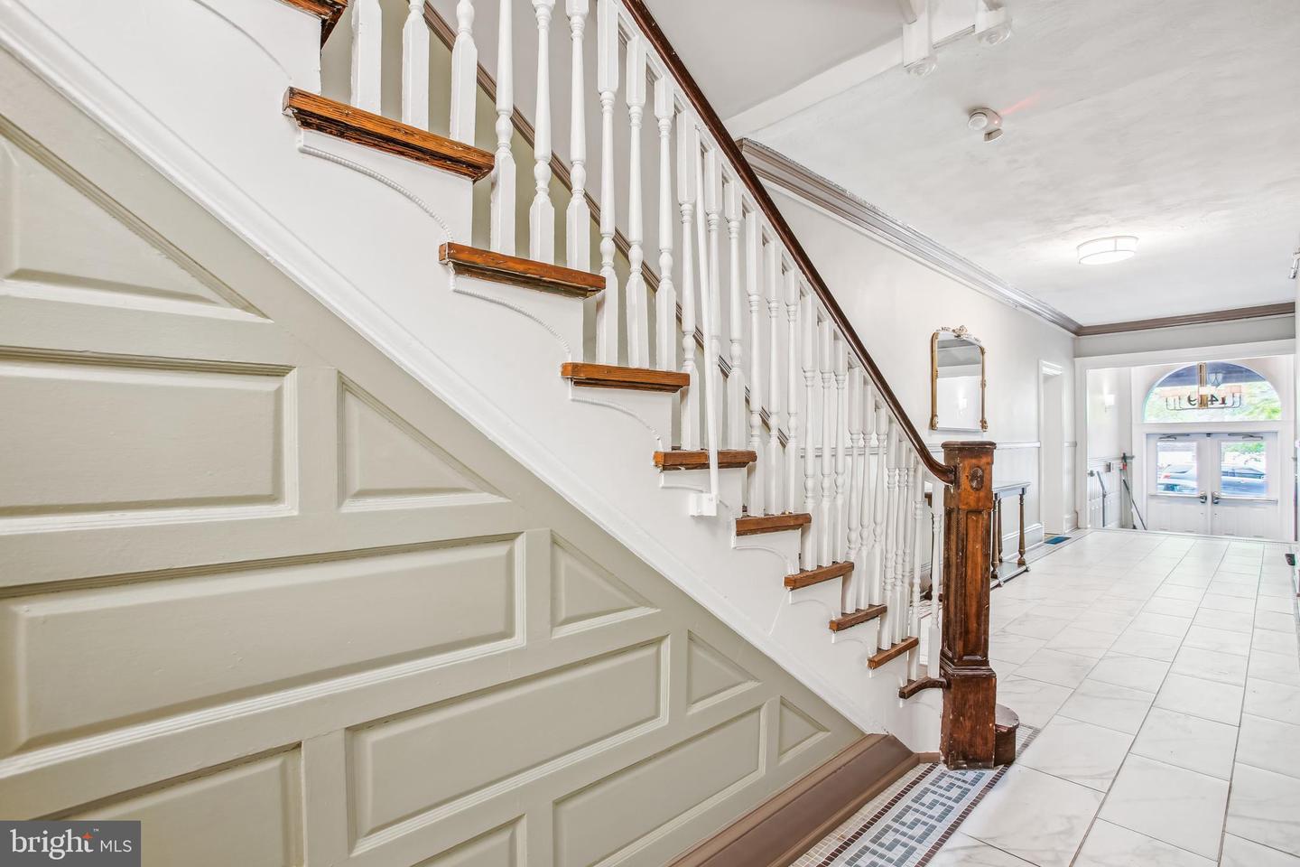 1419 R ST NW #33, WASHINGTON, District Of Columbia 20009, 2 Bedrooms Bedrooms, ,1 BathroomBathrooms,Residential,For sale,1419 R ST NW #33,DCDC2216378 MLS # DCDC2216378