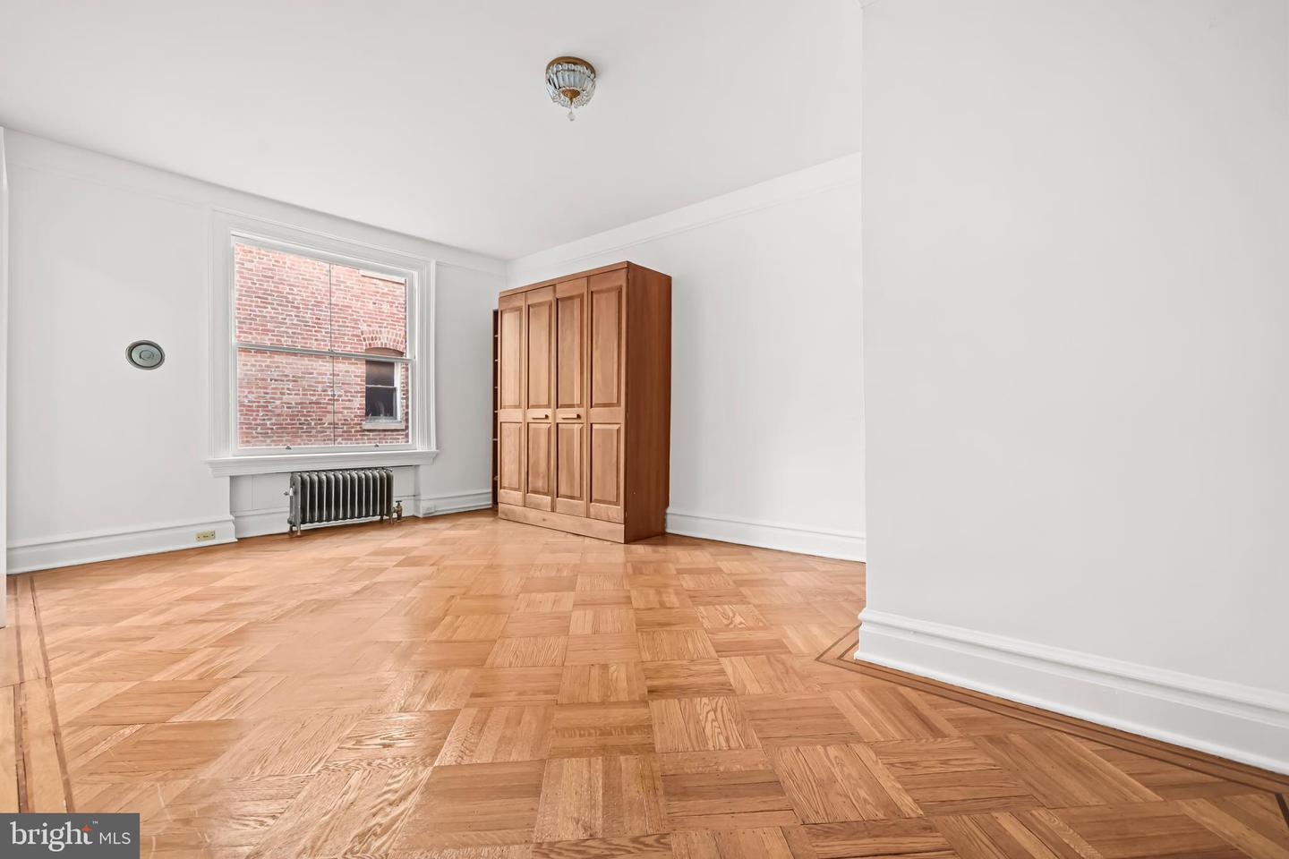 2039 NEW HAMPSHIRE AVE NW #607, WASHINGTON, District Of Columbia 20009, ,1 BathroomBathrooms,Residential,For sale,2039 NEW HAMPSHIRE AVE NW #607,DCDC2217030 MLS # DCDC2217030