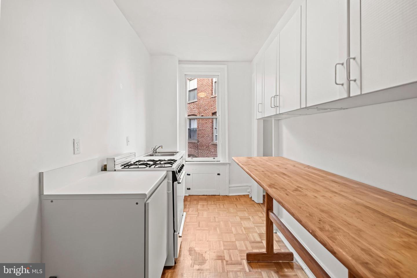 2039 NEW HAMPSHIRE AVE NW #607, WASHINGTON, District Of Columbia 20009, ,1 BathroomBathrooms,Residential,For sale,2039 NEW HAMPSHIRE AVE NW #607,DCDC2217030 MLS # DCDC2217030