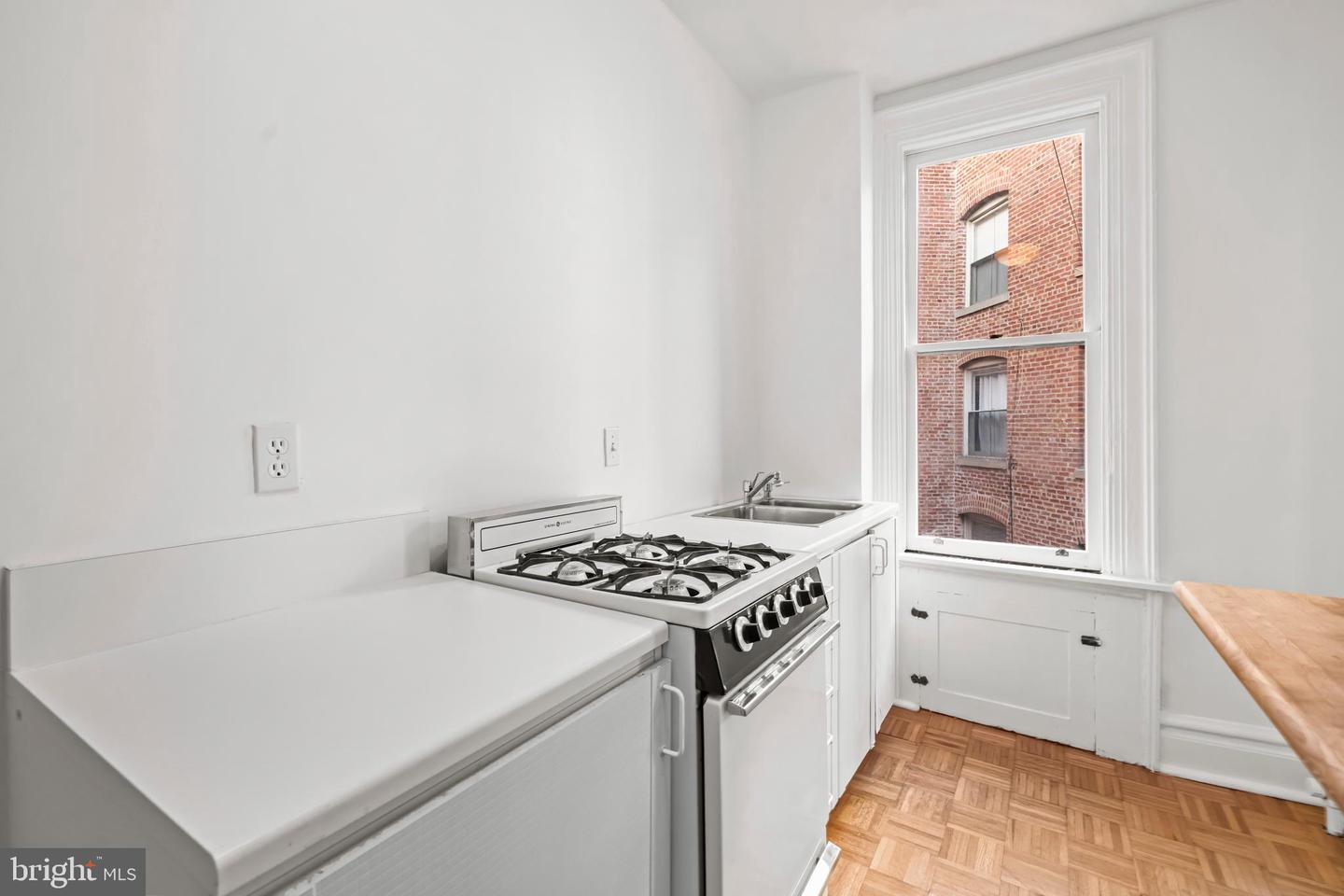 2039 NEW HAMPSHIRE AVE NW #607, WASHINGTON, District Of Columbia 20009, ,1 BathroomBathrooms,Residential,For sale,2039 NEW HAMPSHIRE AVE NW #607,DCDC2217030 MLS # DCDC2217030