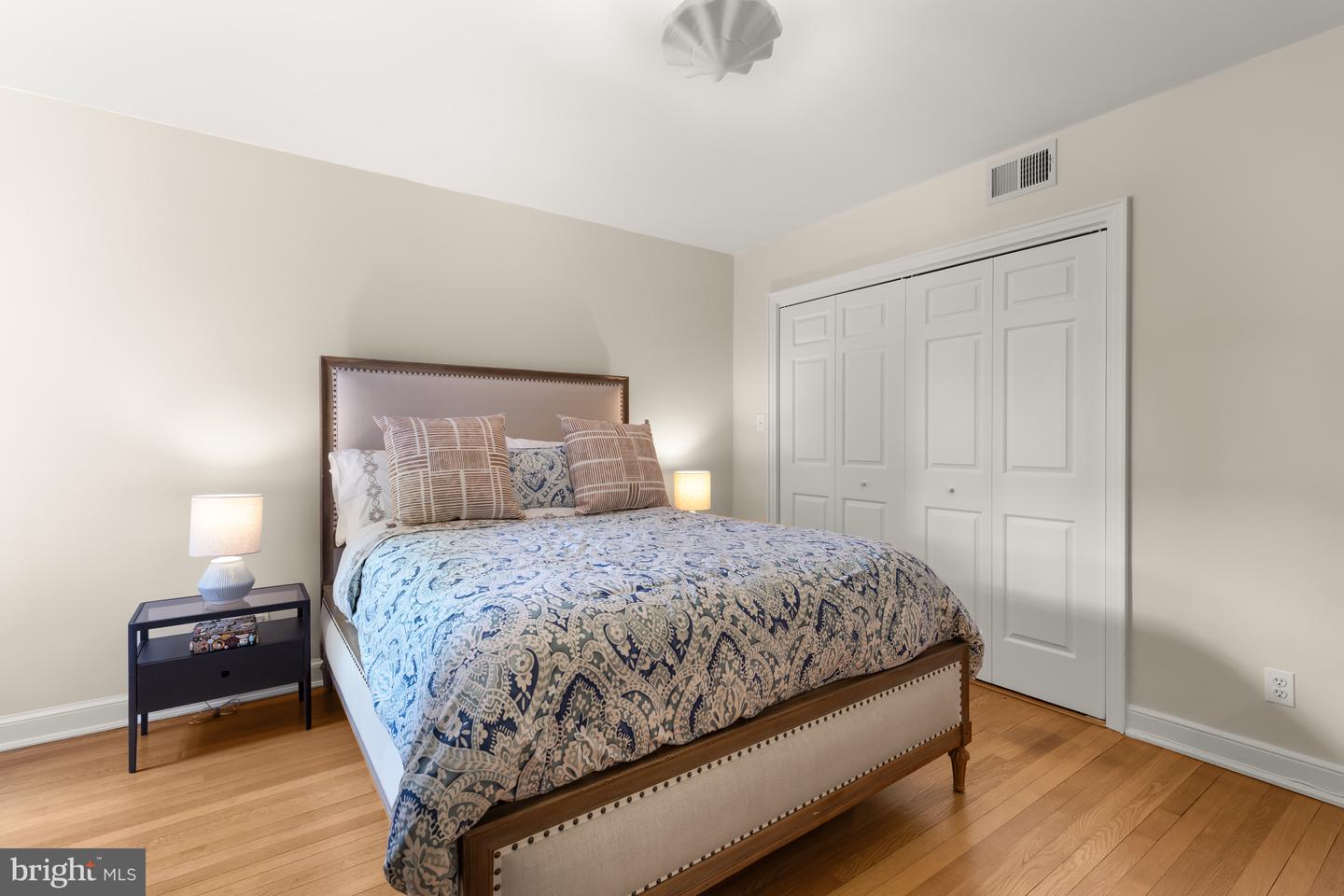 3334 RESERVOIR RD NW, WASHINGTON, District Of Columbia 20007, 4 Bedrooms Bedrooms, ,4 BathroomsBathrooms,Residential,For sale,3334 RESERVOIR RD NW,DCDC2217158 MLS # DCDC2217158