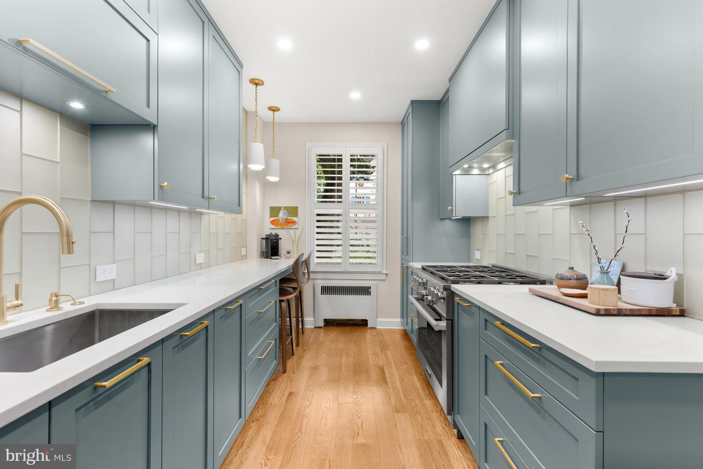 3334 RESERVOIR RD NW, WASHINGTON, District Of Columbia 20007, 4 Bedrooms Bedrooms, ,4 BathroomsBathrooms,Residential,For sale,3334 RESERVOIR RD NW,DCDC2217158 MLS # DCDC2217158