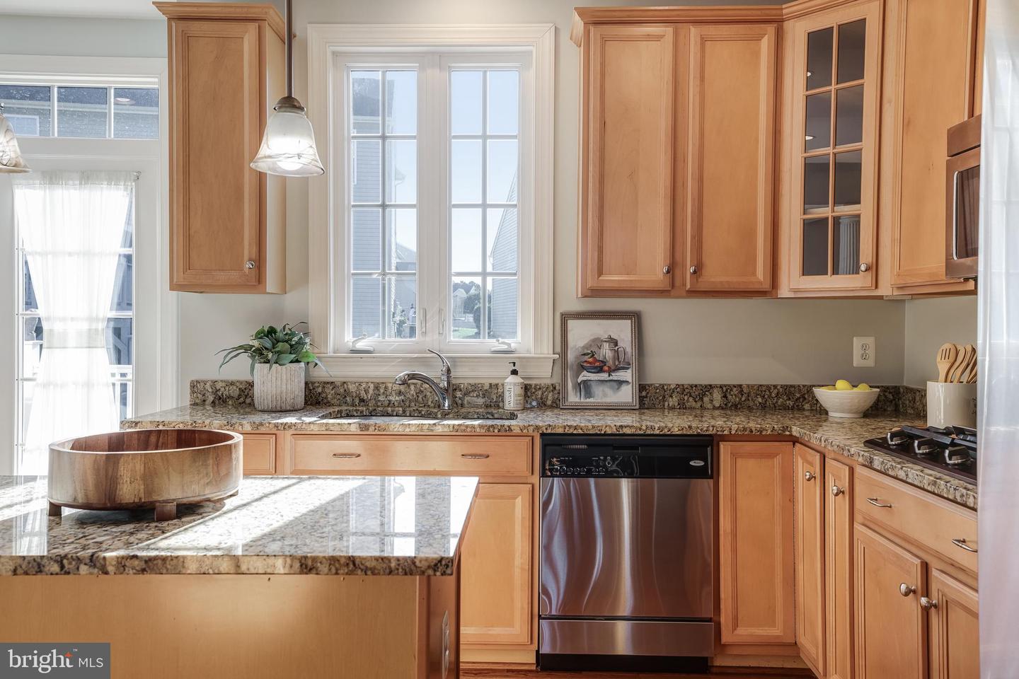 9343 BIRCH CLIFF DR, FREDERICKSBURG, Virginia 22407, 4 Bedrooms Bedrooms, ,3 BathroomsBathrooms,Residential,For sale,9343 BIRCH CLIFF DR,VASP2035866 MLS # VASP2035866