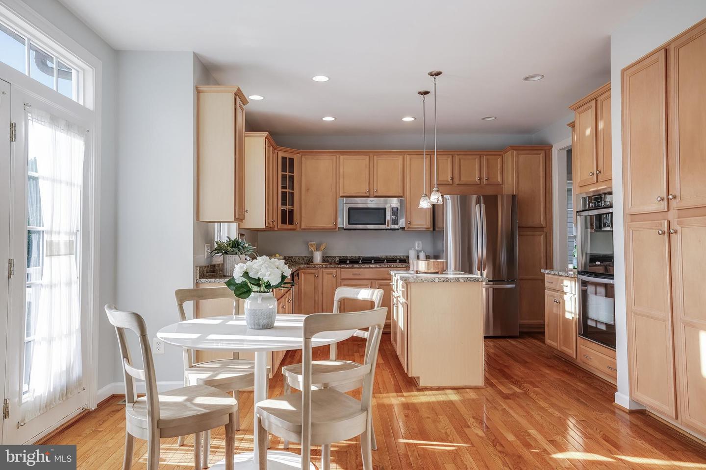 9343 BIRCH CLIFF DR, FREDERICKSBURG, Virginia 22407, 4 Bedrooms Bedrooms, ,3 BathroomsBathrooms,Residential,For sale,9343 BIRCH CLIFF DR,VASP2035866 MLS # VASP2035866