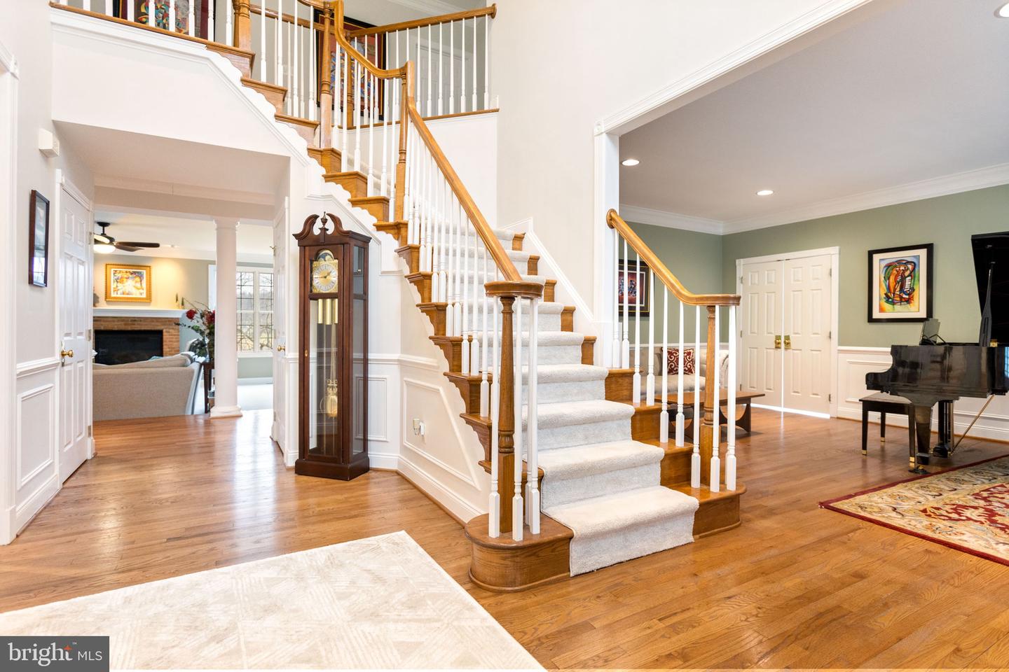 15058 BANKFIELD DR, WATERFORD, Virginia 20197, 5 Bedrooms Bedrooms, ,6 BathroomsBathrooms,Residential,For sale,15058 BANKFIELD DR,VALO2105728 MLS # VALO2105728