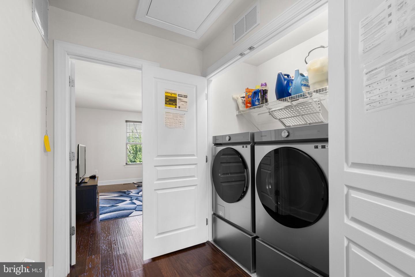 1744 HARTFIELD CT, WOODBRIDGE, Virginia 22191, 3 Bedrooms Bedrooms, 7 Rooms Rooms,3 BathroomsBathrooms,Residential,For sale,1744 HARTFIELD CT,VAPW2102936 MLS # VAPW2102936