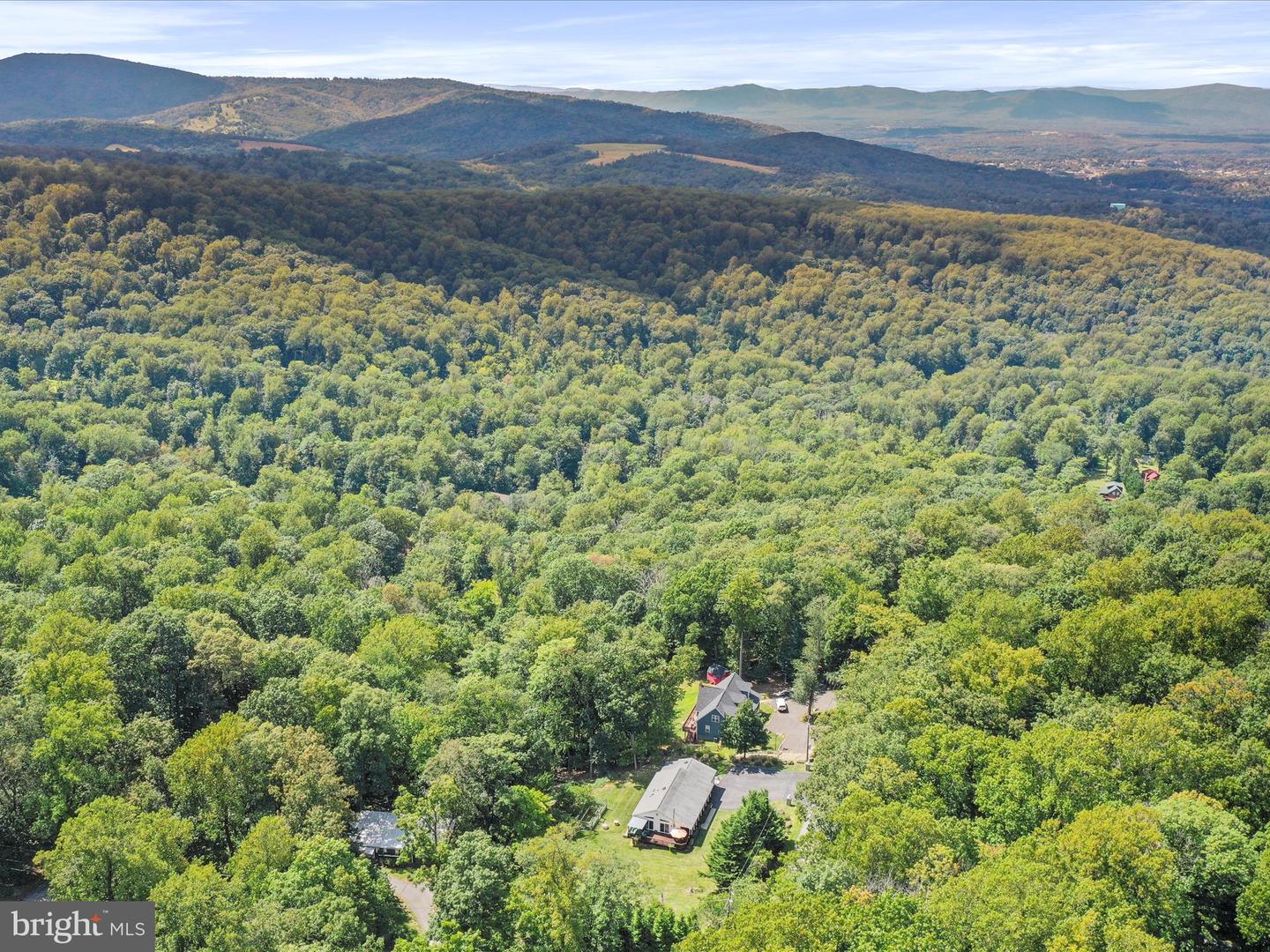1250 HIGH KNOB RD, FRONT ROYAL, Virginia 22630, 4 Bedrooms Bedrooms, ,3 BathroomsBathrooms,Residential,For sale,1250 HIGH KNOB RD,VAWR2012158 MLS # VAWR2012158