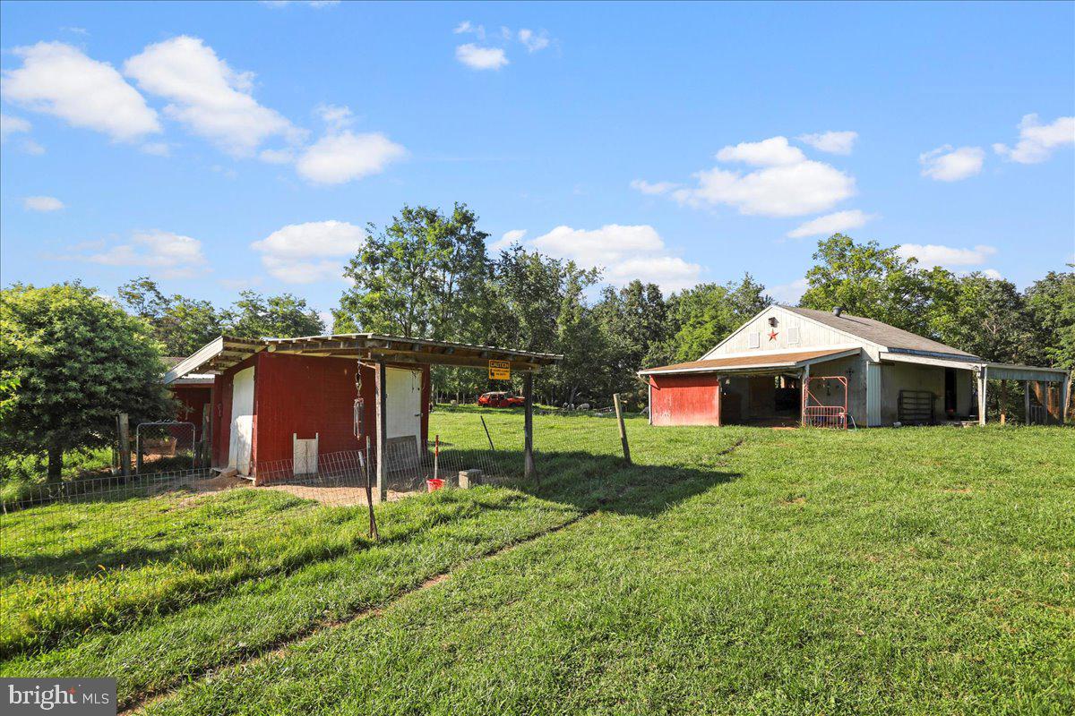 2253 RIDGEWAY RD, FRONT ROYAL, Virginia 22630, 2 Bedrooms Bedrooms, 4 Rooms Rooms,2 BathroomsBathrooms,Residential,For sale,2253 RIDGEWAY RD,VAWR2012172 MLS # VAWR2012172