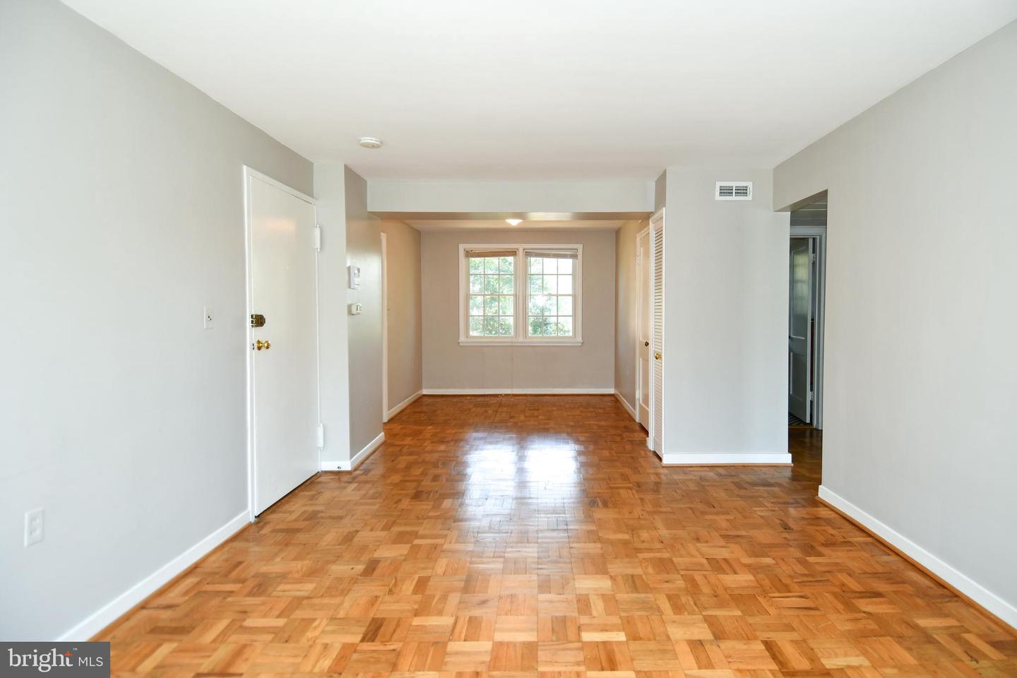 6608 POTOMAC AVE #B2, ALEXANDRIA, Virginia 22307, 2 Bedrooms Bedrooms, ,1 BathroomBathrooms,Residential,For sale,6608 POTOMAC AVE #B2,VAFX2264508 MLS # VAFX2264508