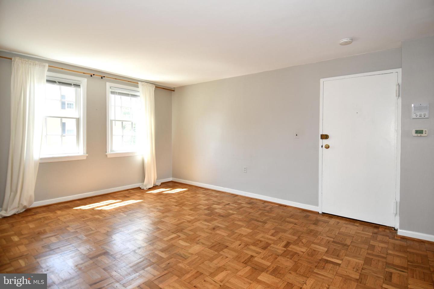 6608 POTOMAC AVE #B2, ALEXANDRIA, Virginia 22307, 2 Bedrooms Bedrooms, ,1 BathroomBathrooms,Residential,For sale,6608 POTOMAC AVE #B2,VAFX2264508 MLS # VAFX2264508