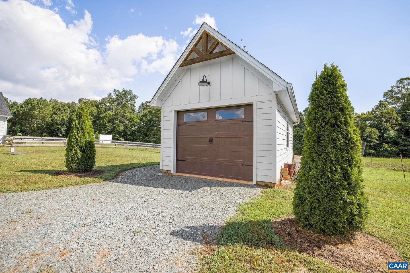 1570 JAMES RIVER RD, SCOTTSVILLE, Virginia 24590, 3 Bedrooms Bedrooms, ,2 BathroomsBathrooms,Residential,For sale,1570 JAMES RIVER RD,668496 MLS # 668496
