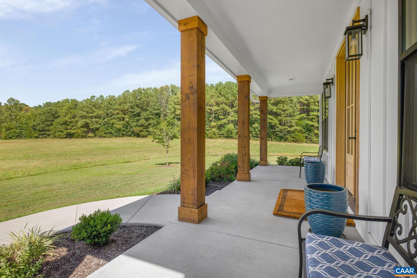 1570 JAMES RIVER RD, SCOTTSVILLE, Virginia 24590, 3 Bedrooms Bedrooms, ,2 BathroomsBathrooms,Residential,For sale,1570 JAMES RIVER RD,668496 MLS # 668496