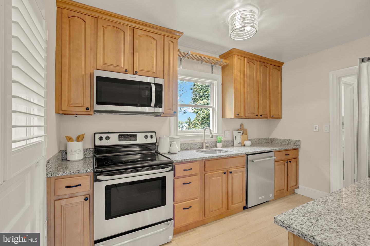 600 E BROAD ST, FALLS CHURCH, Virginia 22046, 4 Bedrooms Bedrooms, ,1 BathroomBathrooms,Residential,For sale,600 E BROAD ST,VAFA2003250 MLS # VAFA2003250
