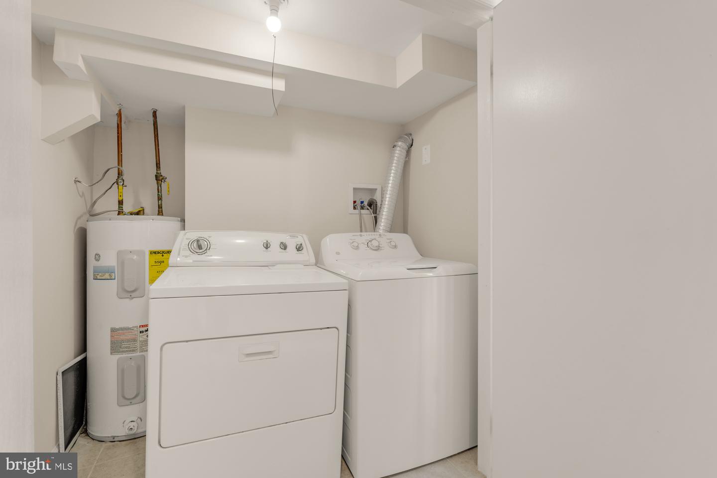 600 E BROAD ST, FALLS CHURCH, Virginia 22046, 4 Bedrooms Bedrooms, ,1 BathroomBathrooms,Residential,For sale,600 E BROAD ST,VAFA2003250 MLS # VAFA2003250