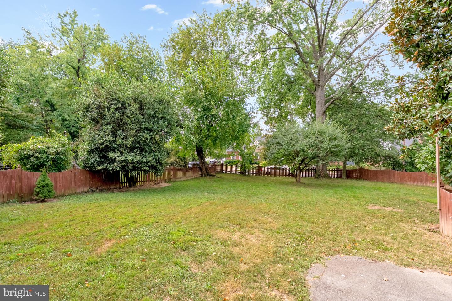 600 E BROAD ST, FALLS CHURCH, Virginia 22046, 4 Bedrooms Bedrooms, ,1 BathroomBathrooms,Residential,For sale,600 E BROAD ST,VAFA2003250 MLS # VAFA2003250