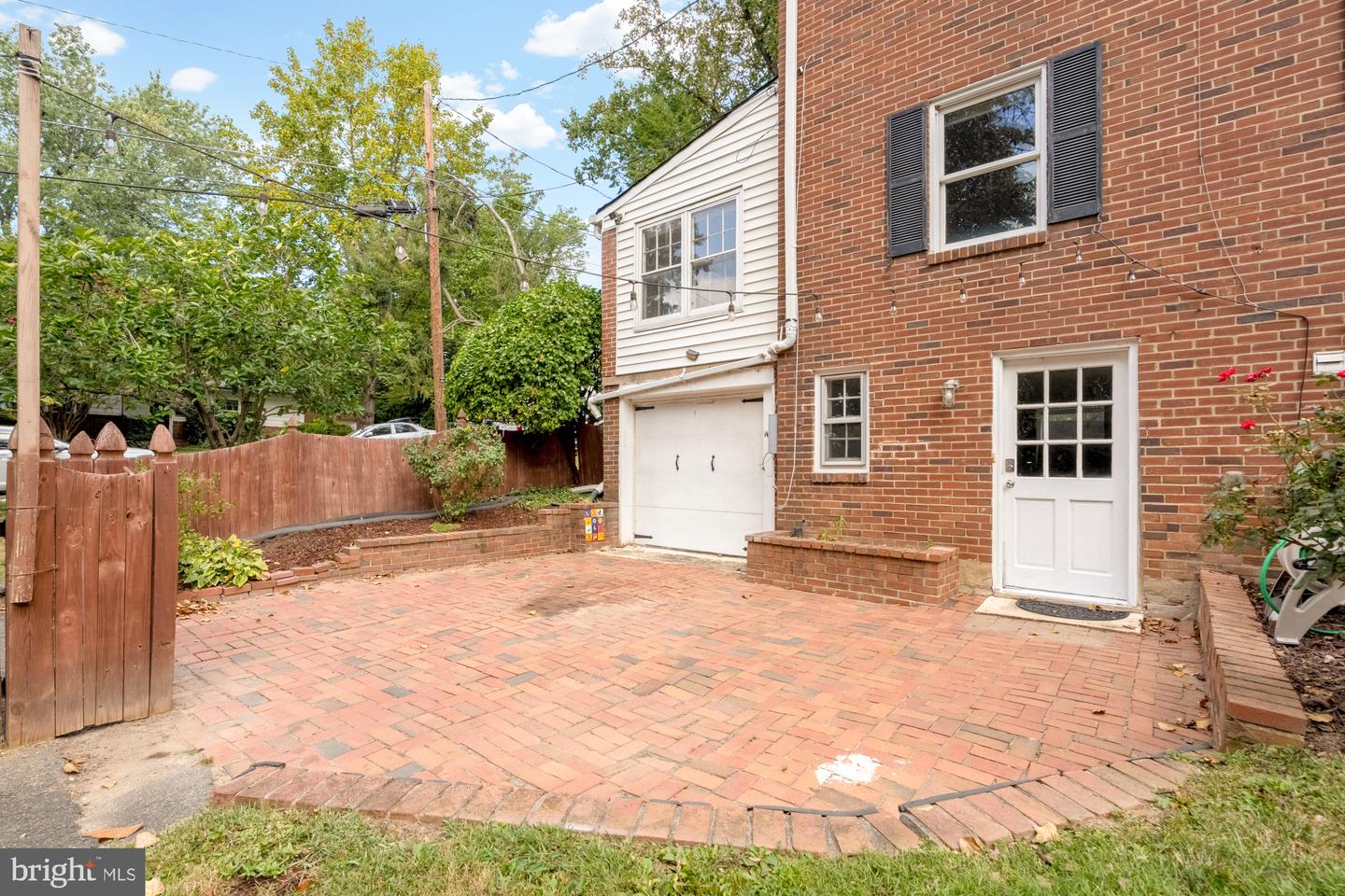 600 E BROAD ST, FALLS CHURCH, Virginia 22046, 4 Bedrooms Bedrooms, ,1 BathroomBathrooms,Residential,For sale,600 E BROAD ST,VAFA2003250 MLS # VAFA2003250