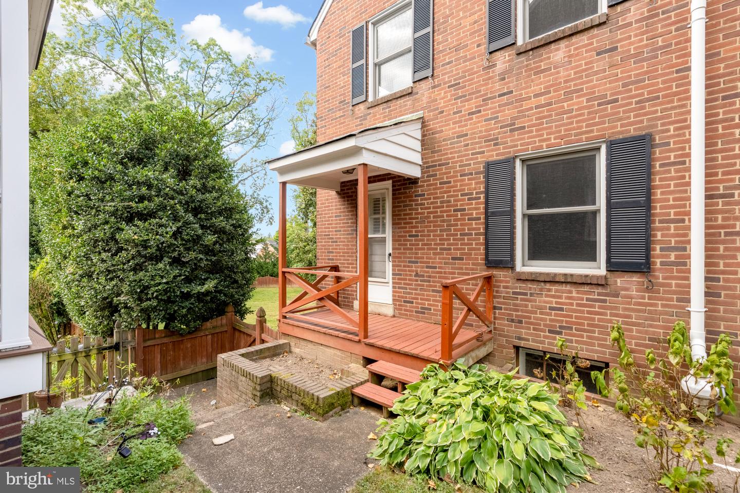 600 E BROAD ST, FALLS CHURCH, Virginia 22046, 4 Bedrooms Bedrooms, ,1 BathroomBathrooms,Residential,For sale,600 E BROAD ST,VAFA2003250 MLS # VAFA2003250