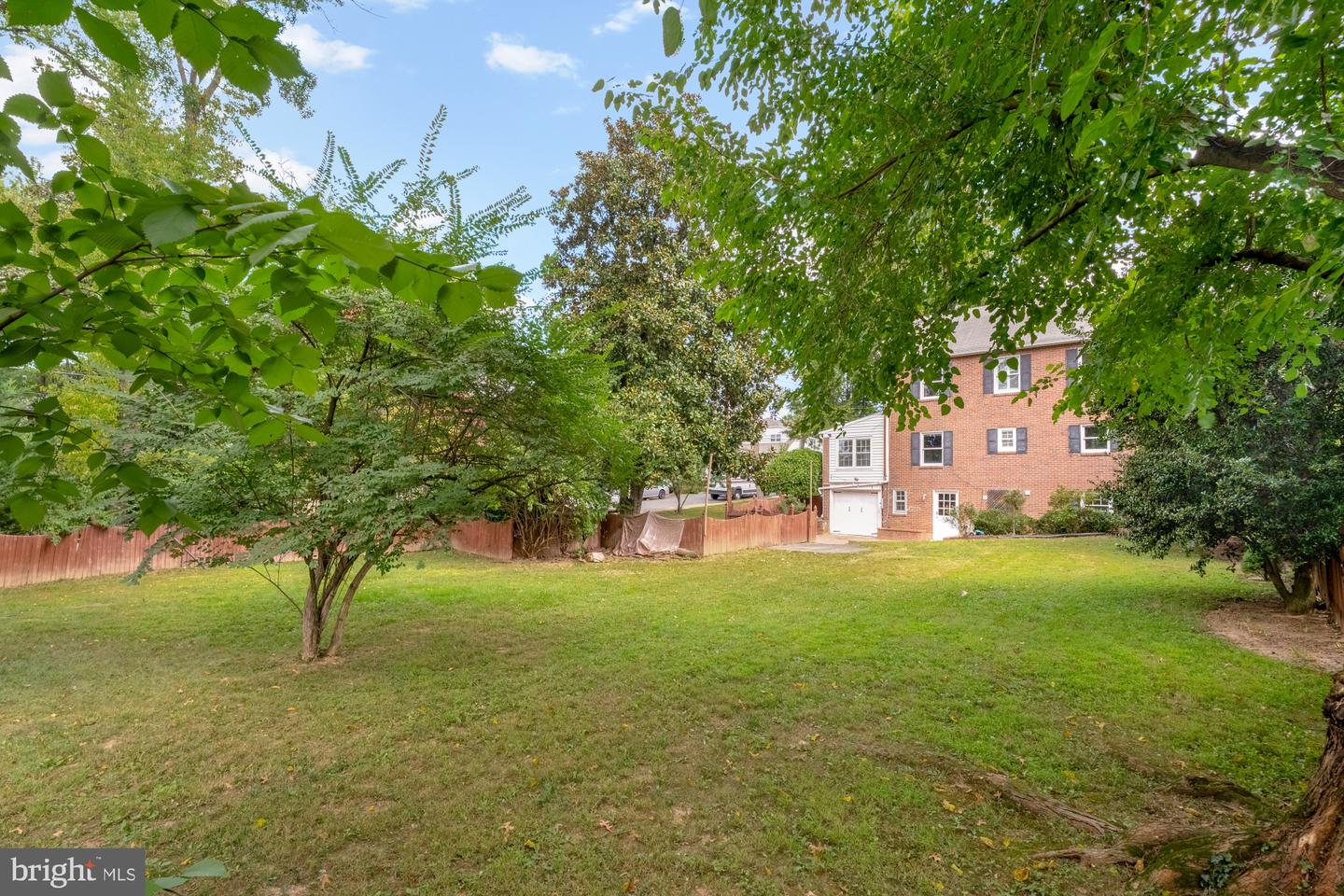 600 E BROAD ST, FALLS CHURCH, Virginia 22046, 4 Bedrooms Bedrooms, ,1 BathroomBathrooms,Residential,For sale,600 E BROAD ST,VAFA2003250 MLS # VAFA2003250