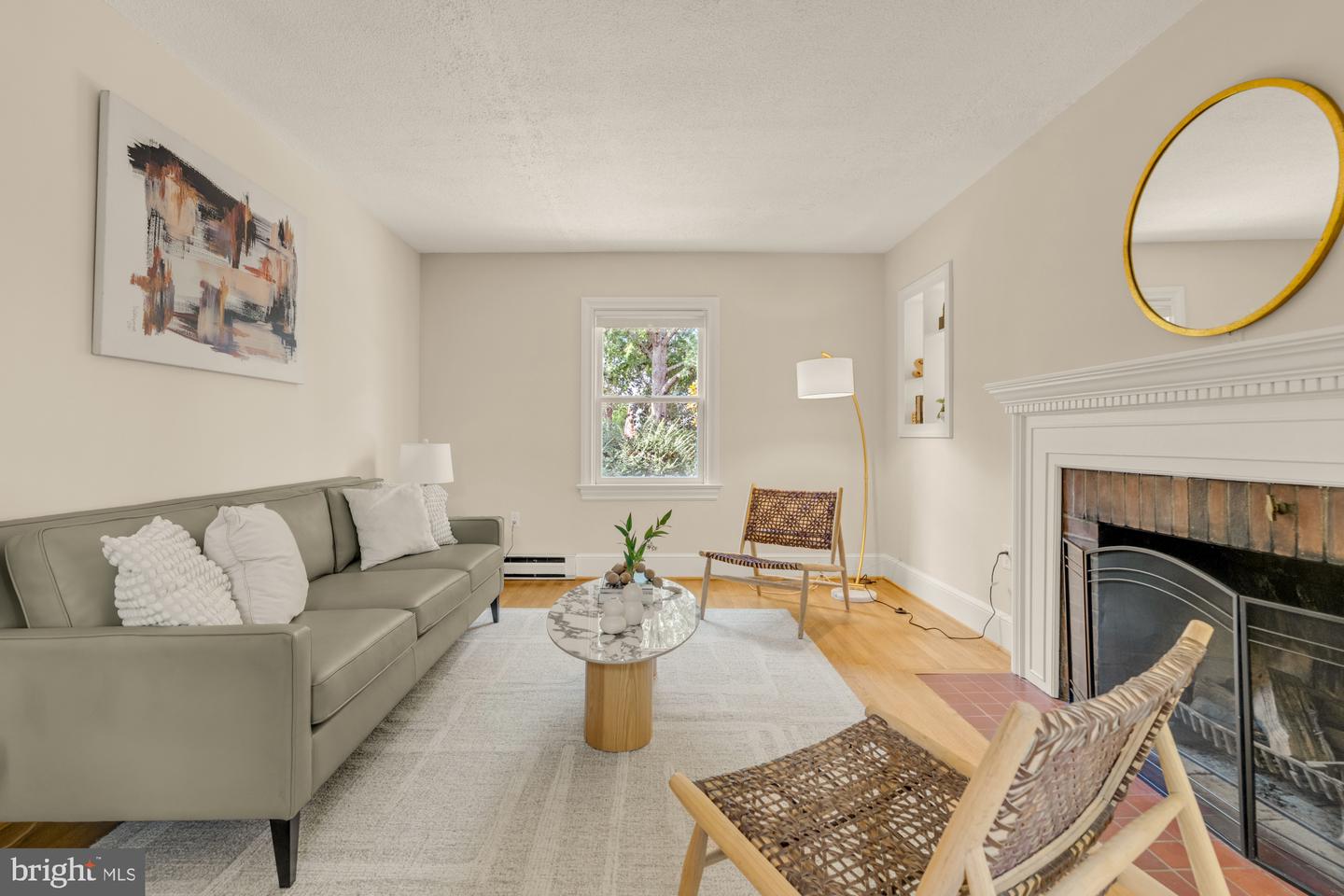 600 E BROAD ST, FALLS CHURCH, Virginia 22046, 4 Bedrooms Bedrooms, ,1 BathroomBathrooms,Residential,For sale,600 E BROAD ST,VAFA2003250 MLS # VAFA2003250