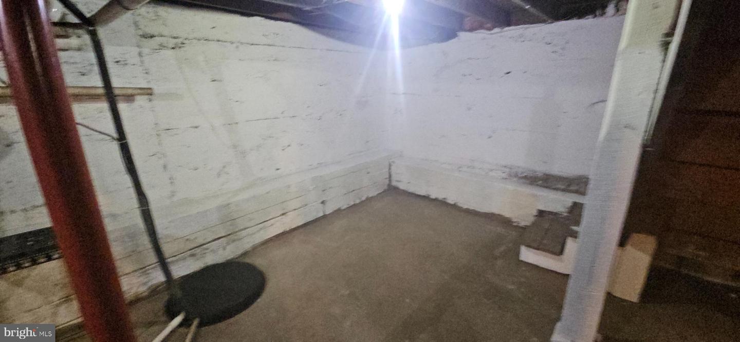 939 WOODLAND AVE, WINCHESTER, Virginia 22601, 2 Bedrooms Bedrooms, ,2 BathroomsBathrooms,Residential,For sale,939 WOODLAND AVE,VAWI2009014 MLS # VAWI2009014 939 WOODLAND AVE, WINCHESTER, Virginia 22601, 2 Bedrooms Bedrooms, ,2 BathroomsBathrooms,Residential,For sale,939 WOODLAND AVE,VAWI2009014 MLS # VAWI2009014