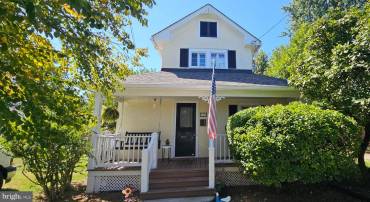 939 WOODLAND AVE, WINCHESTER, Virginia 22601, 2 Bedrooms Bedrooms, ,2 BathroomsBathrooms,Residential,For sale,939 WOODLAND AVE,VAWI2009014 MLS # VAWI2009014