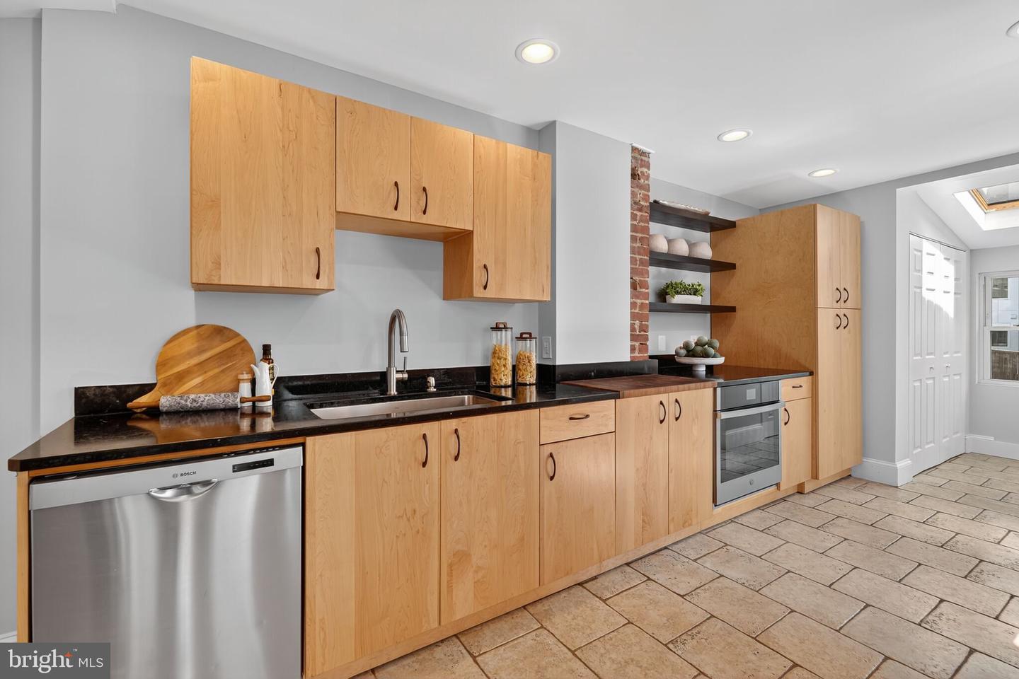 7119 CHESTNUT ST NW, WASHINGTON, District Of Columbia 20012, 3 Bedrooms Bedrooms, 3 Rooms Rooms,1 BathroomBathrooms,Residential,For sale,7119 CHESTNUT ST NW,DCDC2220100 MLS # DCDC2220100