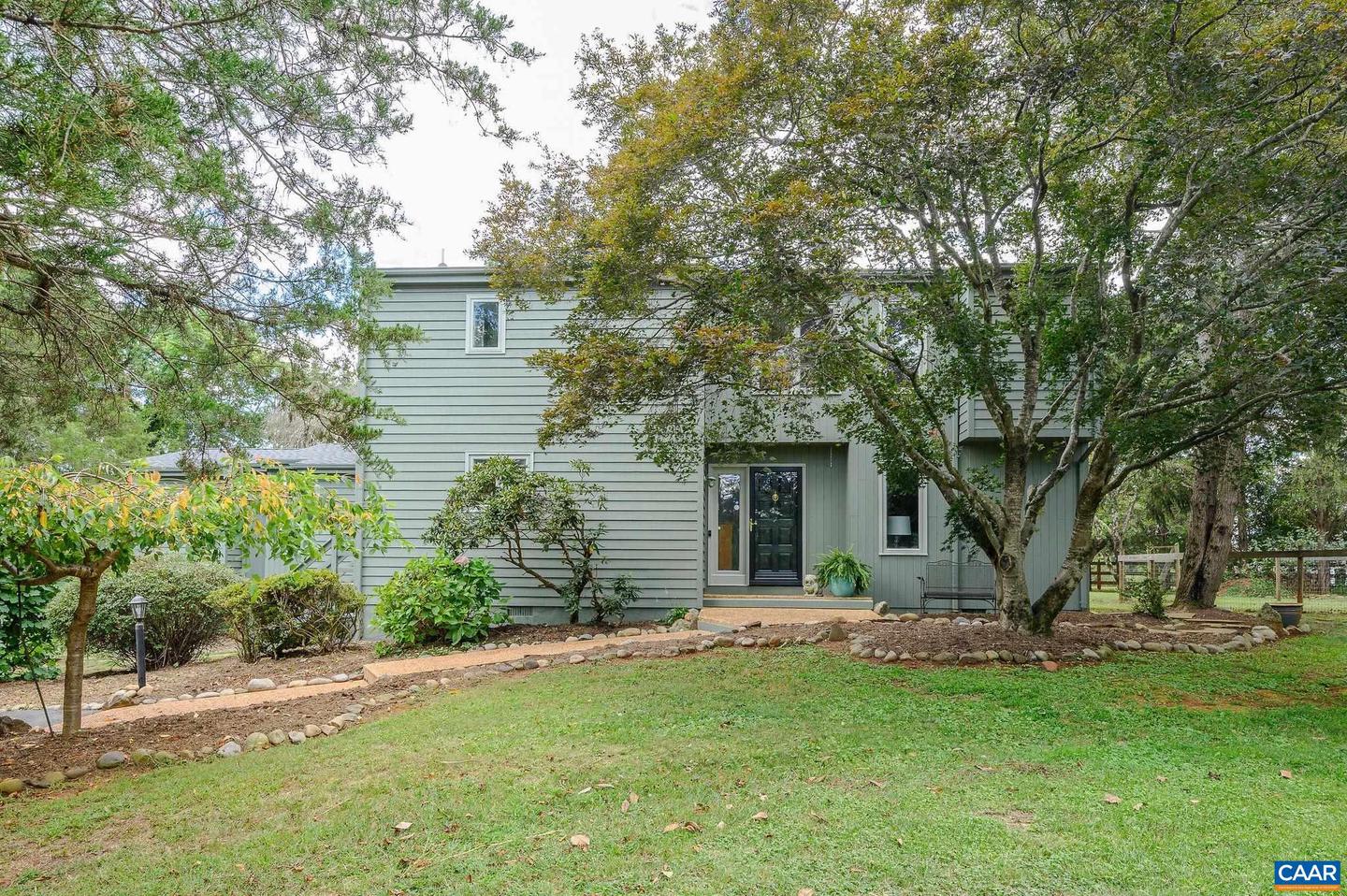 2635 HOLKHAM DR, CHARLOTTESVILLE, Virginia 22901, 4 Bedrooms Bedrooms, ,3 BathroomsBathrooms,Residential,For sale,2635 HOLKHAM DR,668534 MLS # 668534