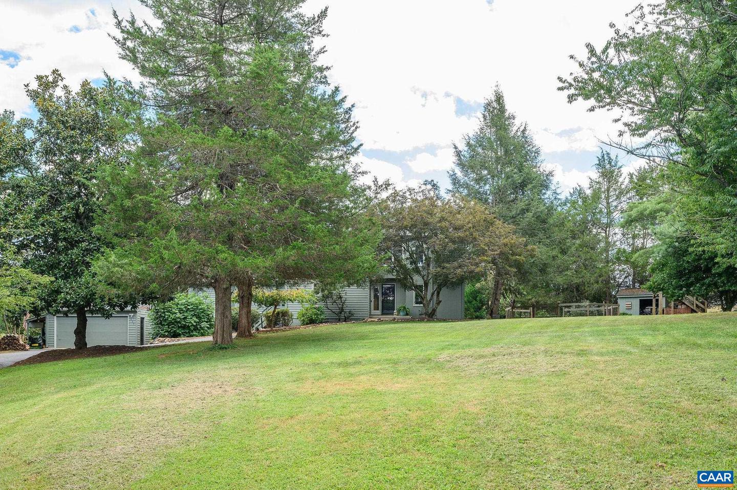 2635 HOLKHAM DR, CHARLOTTESVILLE, Virginia 22901, 4 Bedrooms Bedrooms, ,3 BathroomsBathrooms,Residential,For sale,2635 HOLKHAM DR,668534 MLS # 668534