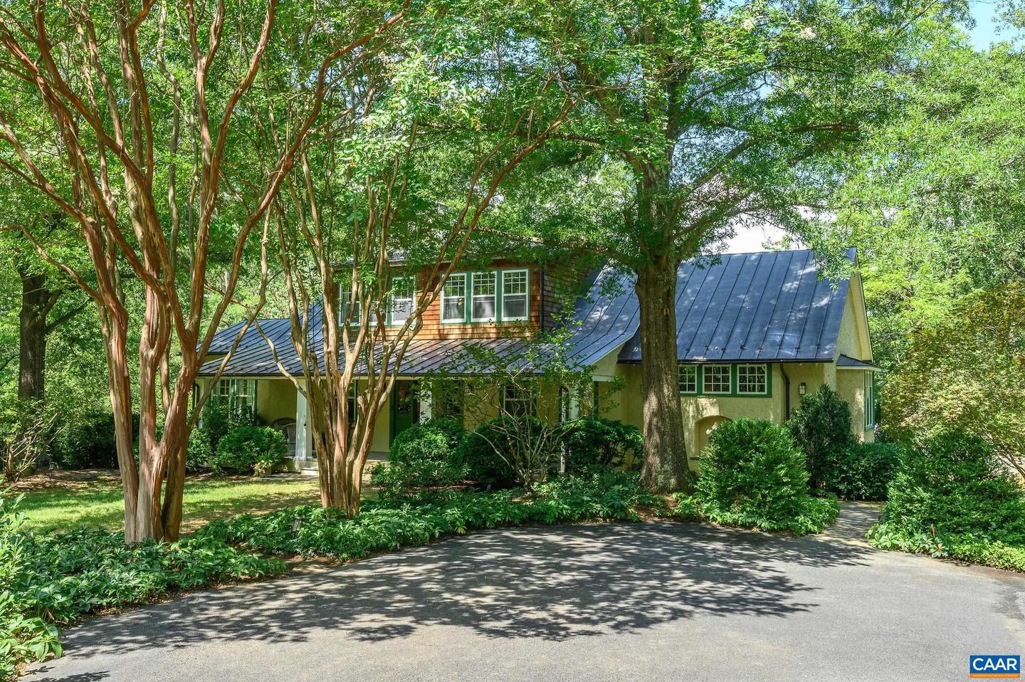 2386 GARTH RD, CHARLOTTESVILLE, Virginia 22901, 5 Bedrooms Bedrooms, ,6 BathroomsBathrooms,Residential,For sale,2386 GARTH RD,668550 MLS # 668550