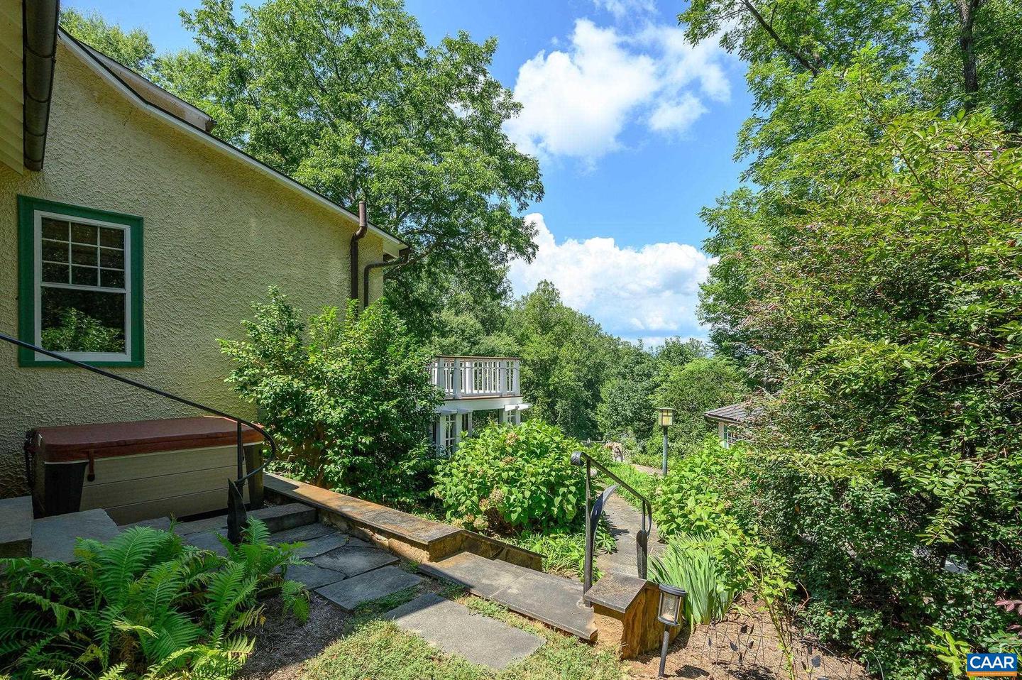 2386 GARTH RD, CHARLOTTESVILLE, Virginia 22901, 5 Bedrooms Bedrooms, ,6 BathroomsBathrooms,Residential,For sale,2386 GARTH RD,668550 MLS # 668550