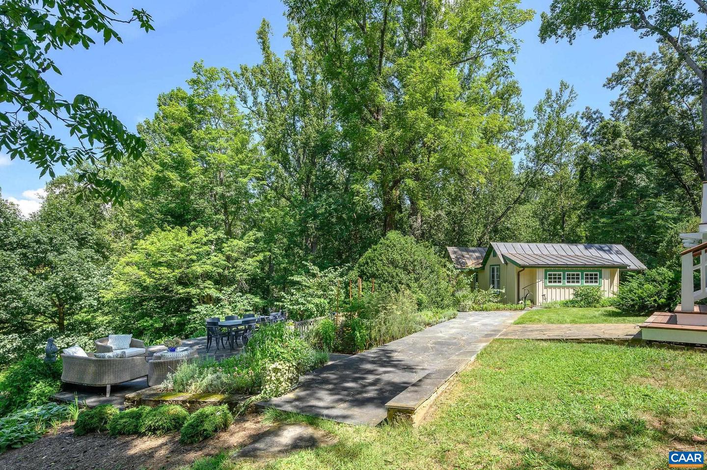 2386 GARTH RD, CHARLOTTESVILLE, Virginia 22901, 5 Bedrooms Bedrooms, ,6 BathroomsBathrooms,Residential,For sale,2386 GARTH RD,668550 MLS # 668550