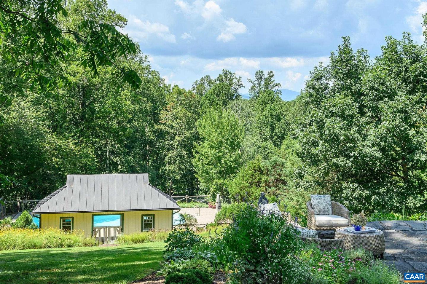 2386 GARTH RD, CHARLOTTESVILLE, Virginia 22901, 5 Bedrooms Bedrooms, ,6 BathroomsBathrooms,Residential,For sale,2386 GARTH RD,668550 MLS # 668550