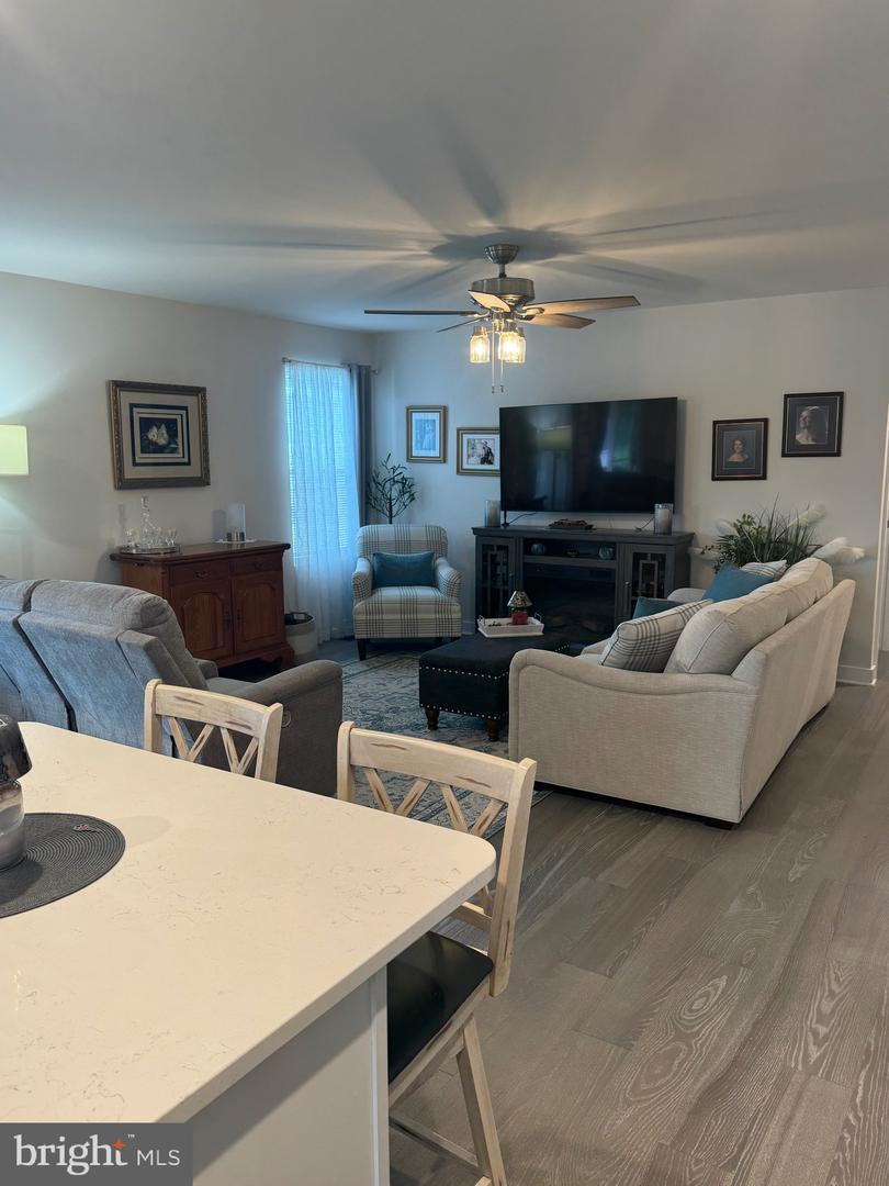 7411 BRENTFORD TER, FREDERICKSBURG, Virginia 22407, 3 Bedrooms Bedrooms, ,2 BathroomsBathrooms,Residential,For sale,7411 BRENTFORD TER,VASP2036004 MLS # VASP2036004