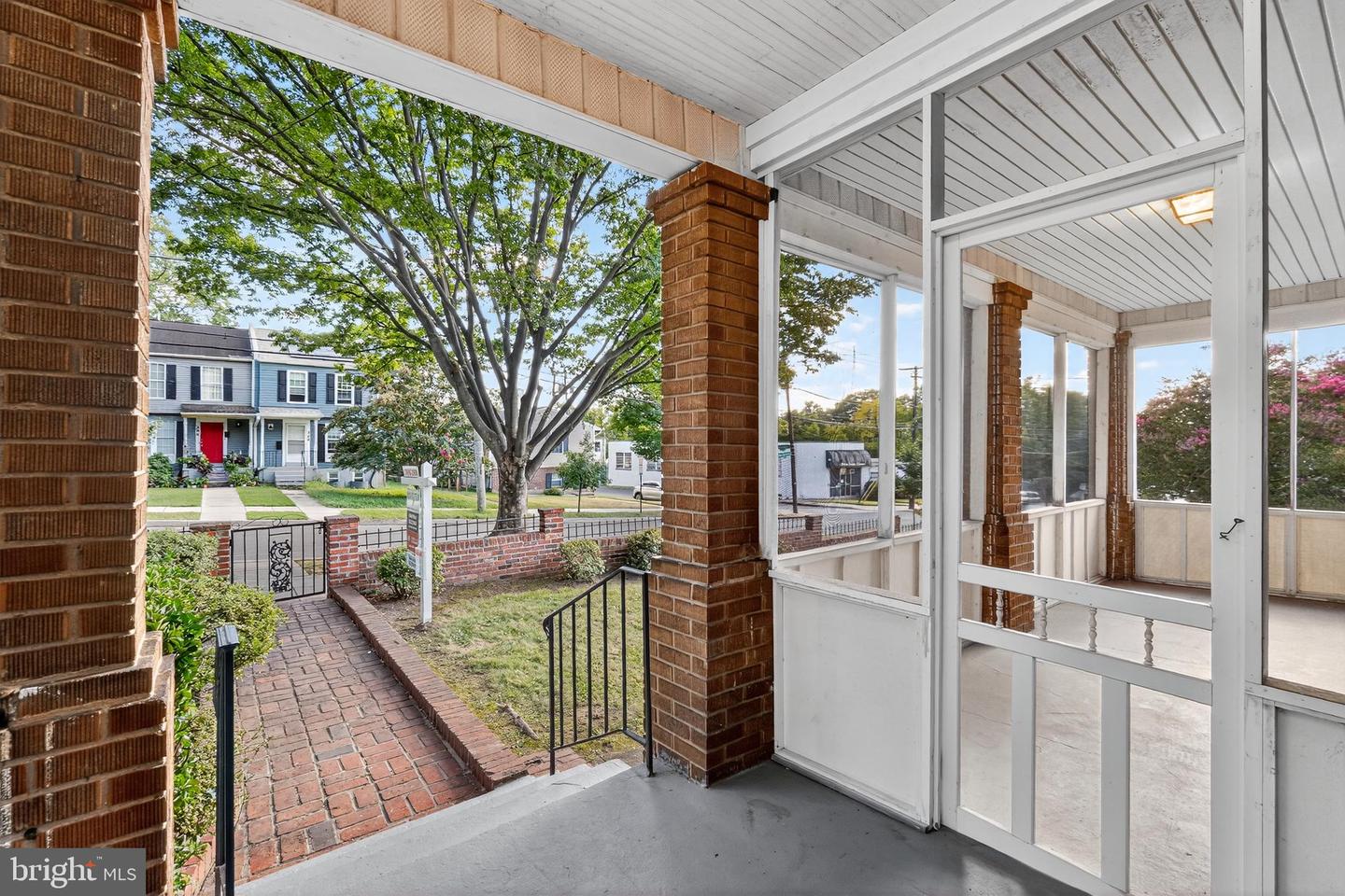 213 VAN BUREN ST NW, WASHINGTON, District Of Columbia 20012, 3 Bedrooms Bedrooms, ,2 BathroomsBathrooms,Residential,For sale,213 VAN BUREN ST NW,DCDC2220214 MLS # DCDC2220214
