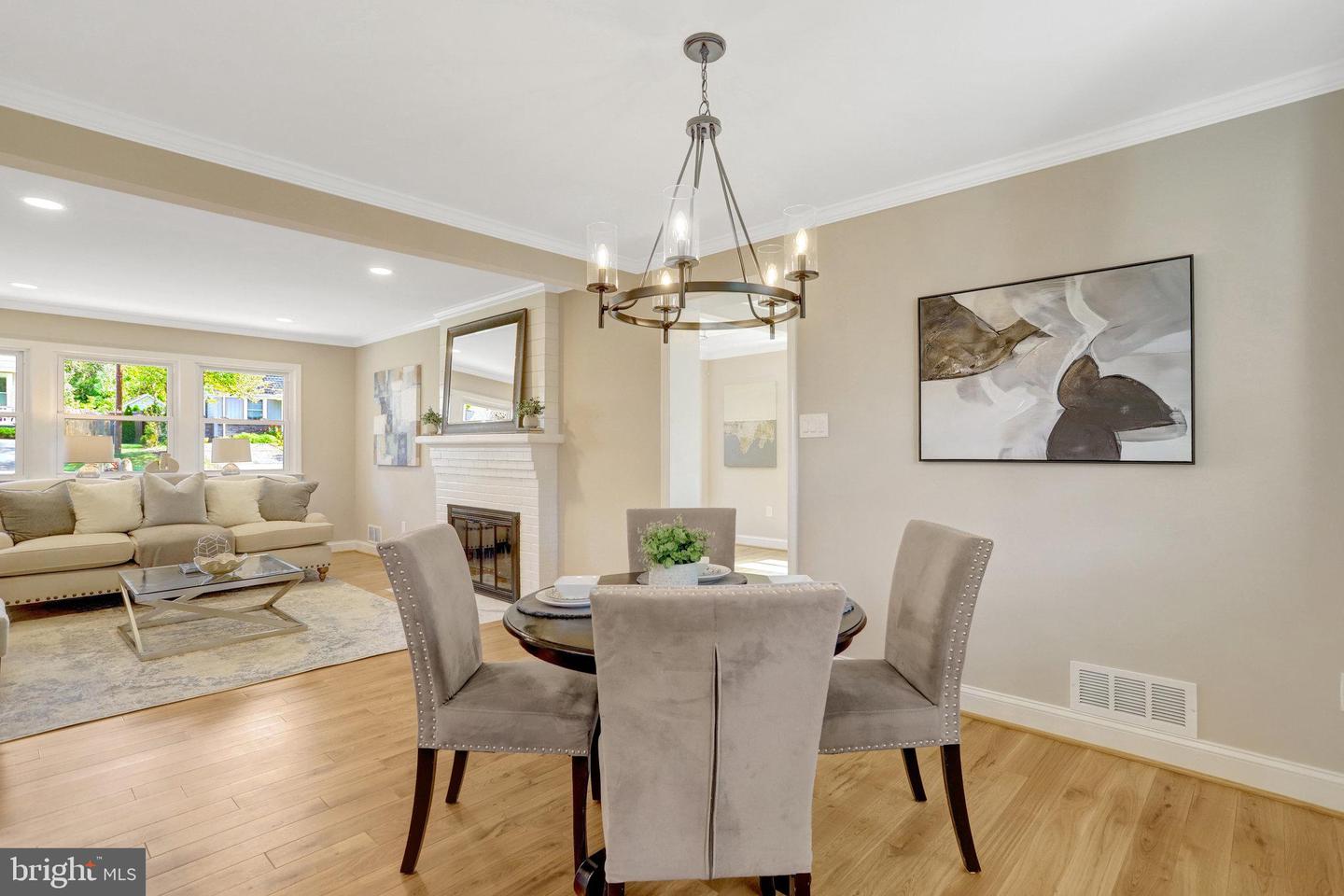 1111 WESTMORELAND RD, ALEXANDRIA, Virginia 22308, 4 Bedrooms Bedrooms, ,3 BathroomsBathrooms,Residential,For sale,1111 WESTMORELAND RD,VAFX2264816 MLS # VAFX2264816