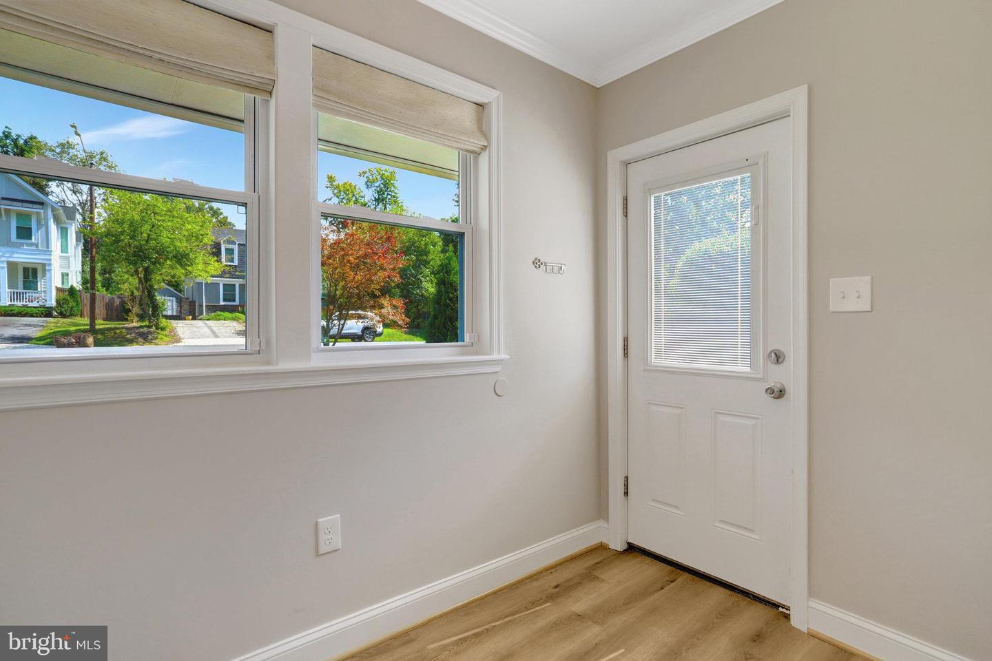 1111 WESTMORELAND RD, ALEXANDRIA, Virginia 22308, 4 Bedrooms Bedrooms, ,3 BathroomsBathrooms,Residential,For sale,1111 WESTMORELAND RD,VAFX2264816 MLS # VAFX2264816