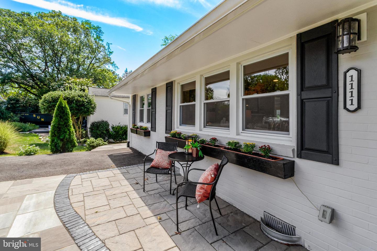 1111 WESTMORELAND RD, ALEXANDRIA, Virginia 22308, 4 Bedrooms Bedrooms, ,3 BathroomsBathrooms,Residential,For sale,1111 WESTMORELAND RD,VAFX2264816 MLS # VAFX2264816
