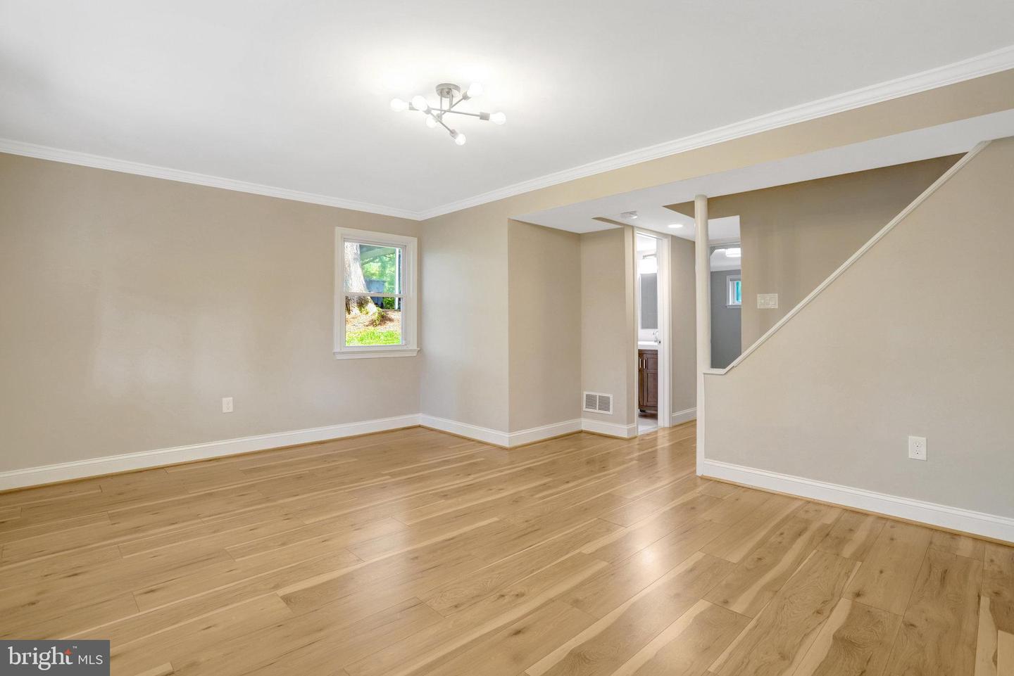 1111 WESTMORELAND RD, ALEXANDRIA, Virginia 22308, 4 Bedrooms Bedrooms, ,3 BathroomsBathrooms,Residential,For sale,1111 WESTMORELAND RD,VAFX2264816 MLS # VAFX2264816