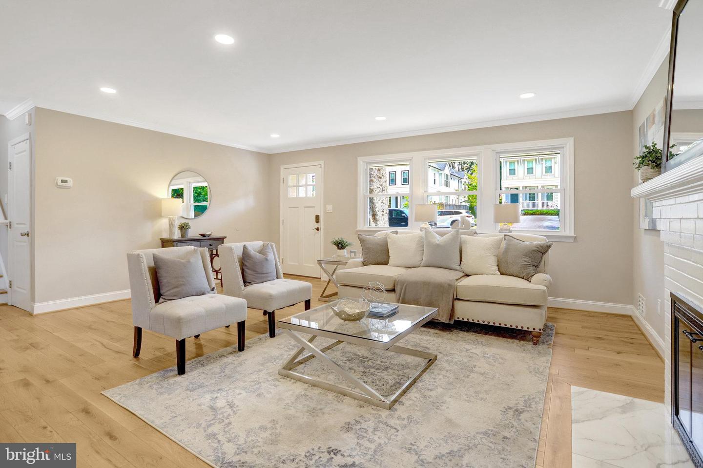 1111 WESTMORELAND RD, ALEXANDRIA, Virginia 22308, 4 Bedrooms Bedrooms, ,3 BathroomsBathrooms,Residential,For sale,1111 WESTMORELAND RD,VAFX2264816 MLS # VAFX2264816