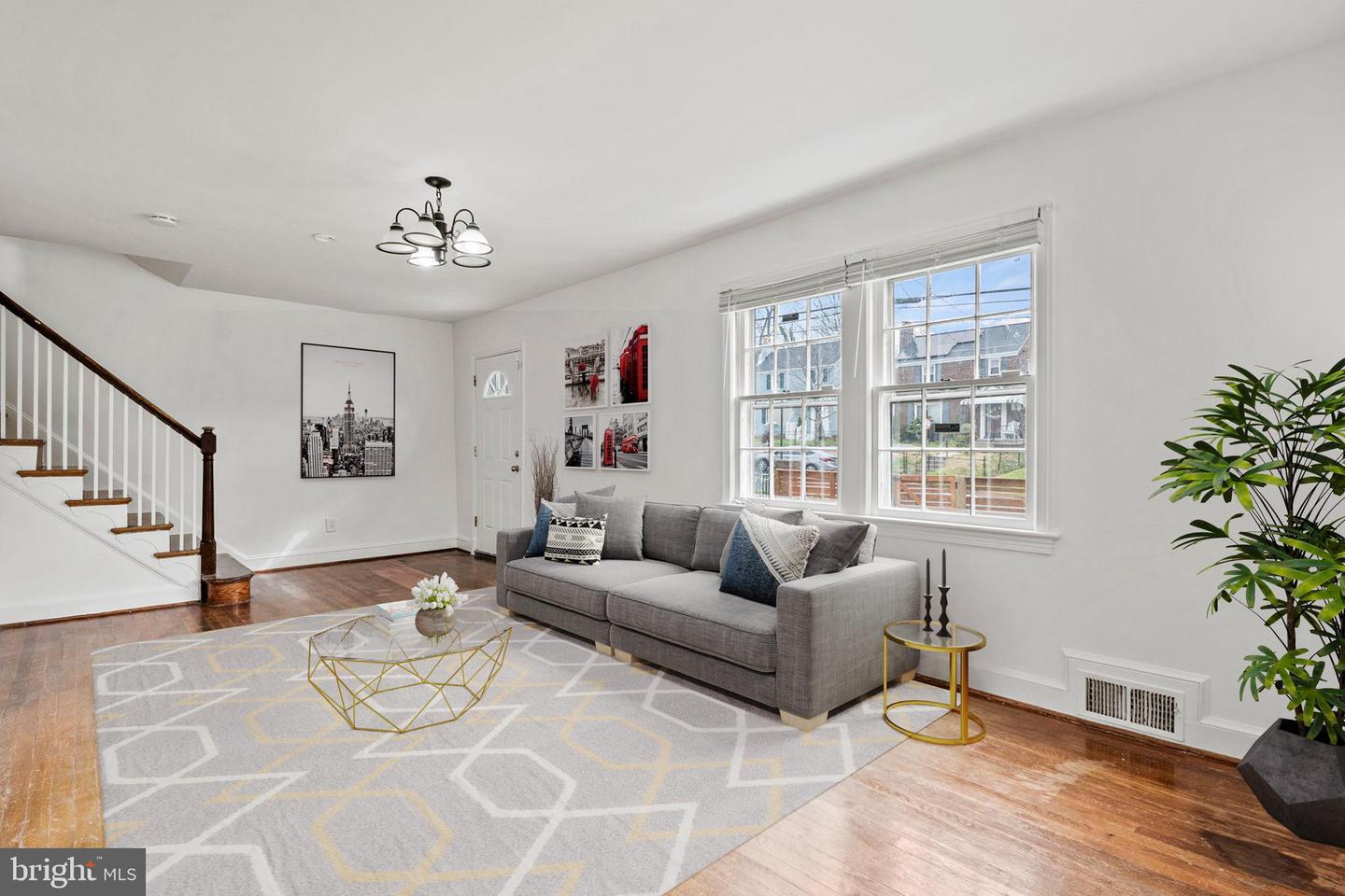 1807 41ST PL SE, WASHINGTON, District Of Columbia 20020, 5 Bedrooms Bedrooms, ,2 BathroomsBathrooms,Residential,For sale,1807 41ST PL SE,DCDC2220220 MLS # DCDC2220220